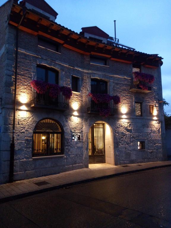 Hotel Puerta Del Arco Tudela de Duero Exterior foto